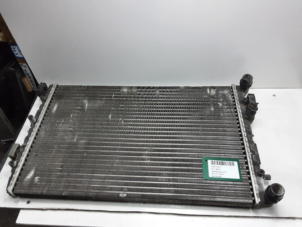 RADIATEUR EAU Volkswagen Polo IV (9N1 / 2/3) (6Q0121253Q), Autos : Pièces & Accessoires, Volkswagen, Mevr. I. Hauben, Utilisé