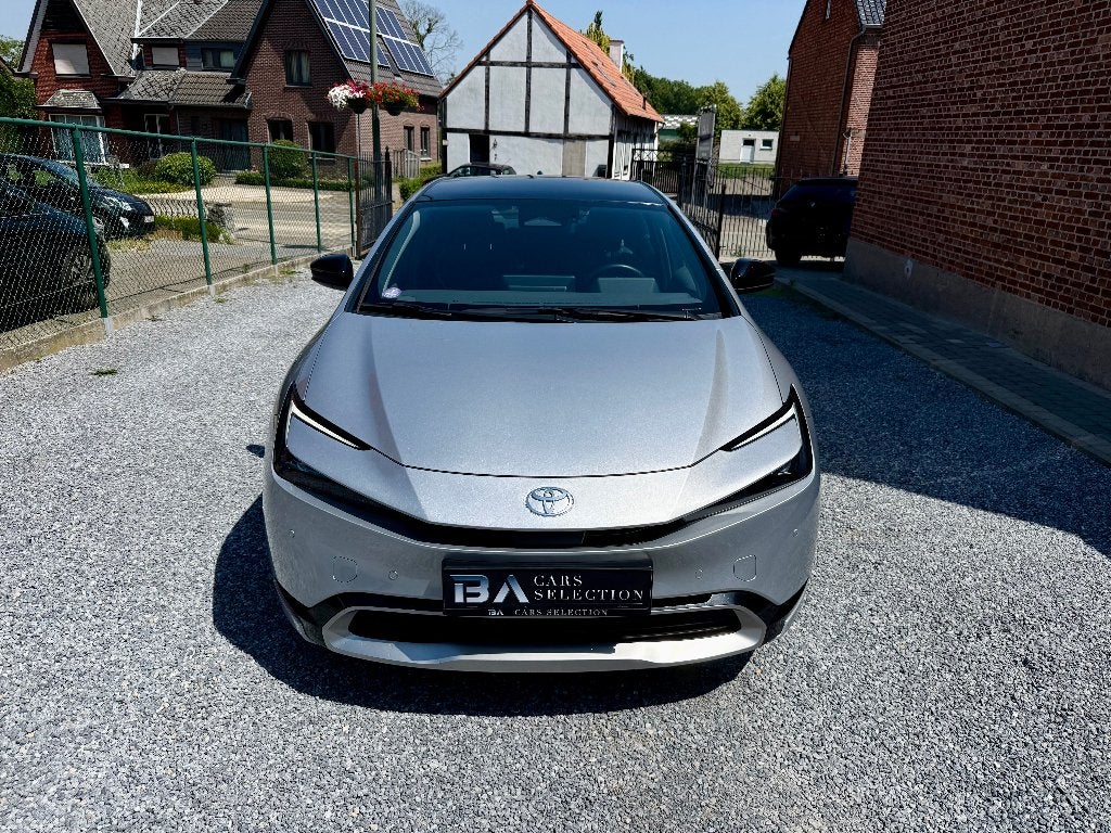 Toyota Prius PHEV 2.0i Premium Plus | Pano | Acc | Camera, Stof, 5 deurs, Hybride Elektrisch/Benzine, 1987 cc