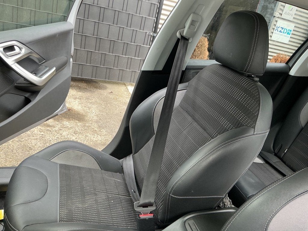 CEINTURE DE SECURITE AVANT DROIT 2008 (CU) (|98063151XX|), Autos : Pièces & Accessoires, Kontakt-peugeot@peugeot.com, Utilisé