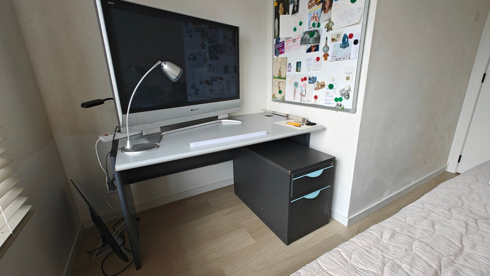 bureau en laden blok, Enlèvement