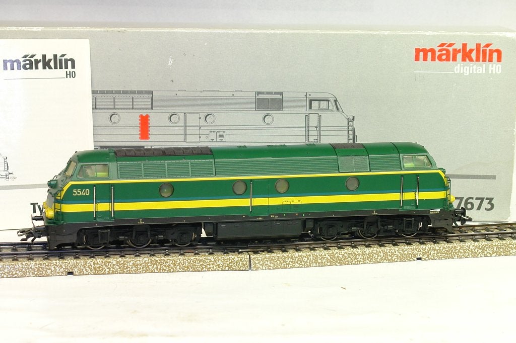 MARKLIN 37673 DIESEL 5540 LATOUR SNCB NMBS DIGITAL 5 PÔLES, Hobby & Loisirs créatifs, Trains miniatures | HO, Enlèvement ou Envoi