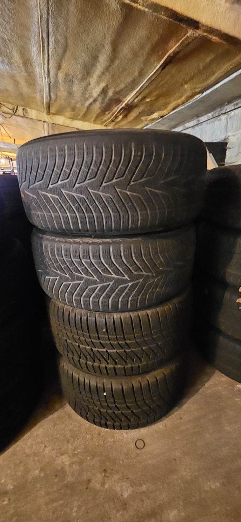 BMW X5 F15 Velgen + Banden, Ophalen, Winterbanden, Band(en)