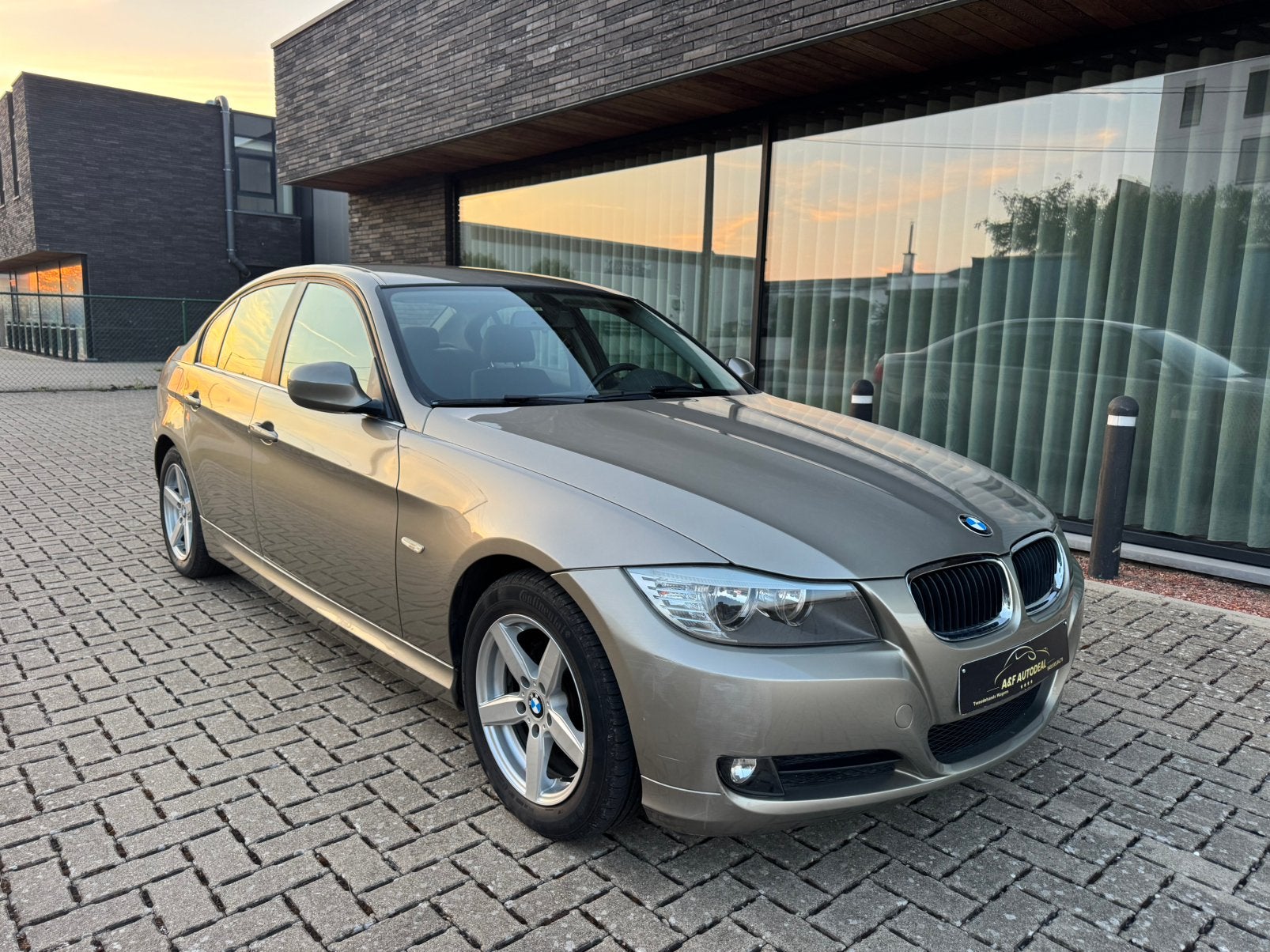 Bmw 316d 2011 gekeurd, Auto's, Euro 5, 1995 cc, Zwart, 5 deurs