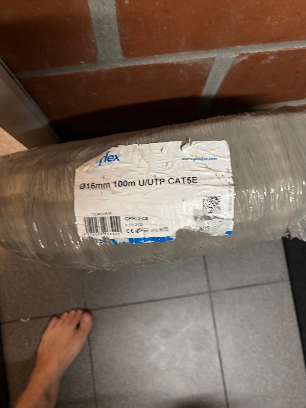 Preflex 16mm utp cat 5E, Ophalen, Zo goed als nieuw