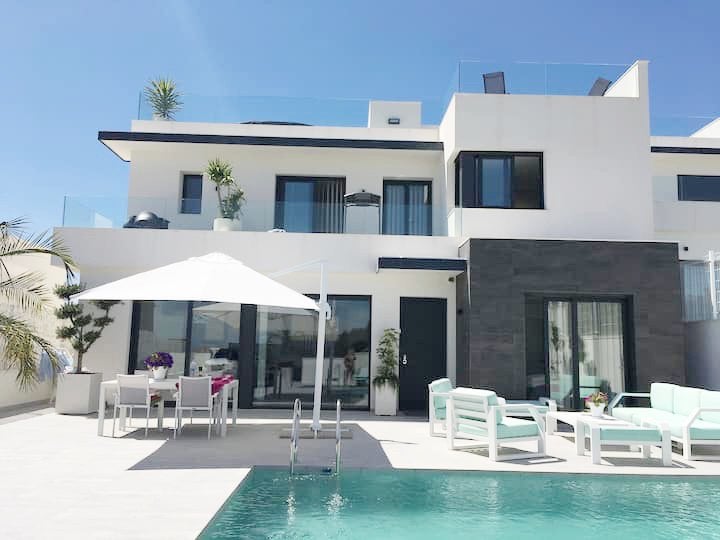 Prachtige villa te koop in Spanje, 5 kamers, Spanje