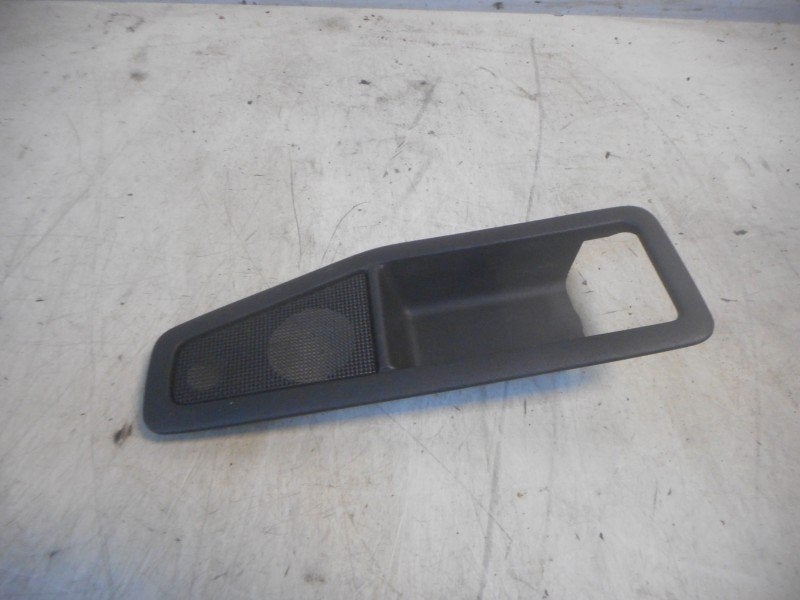 POIGNEE INTERIEURE GAUCHE afwerkkao Volvo 480 (412339), Utilisé, Gauche, Volvo