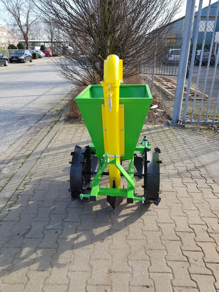1 rij aardappelplanter, Ophalen, Nieuw
