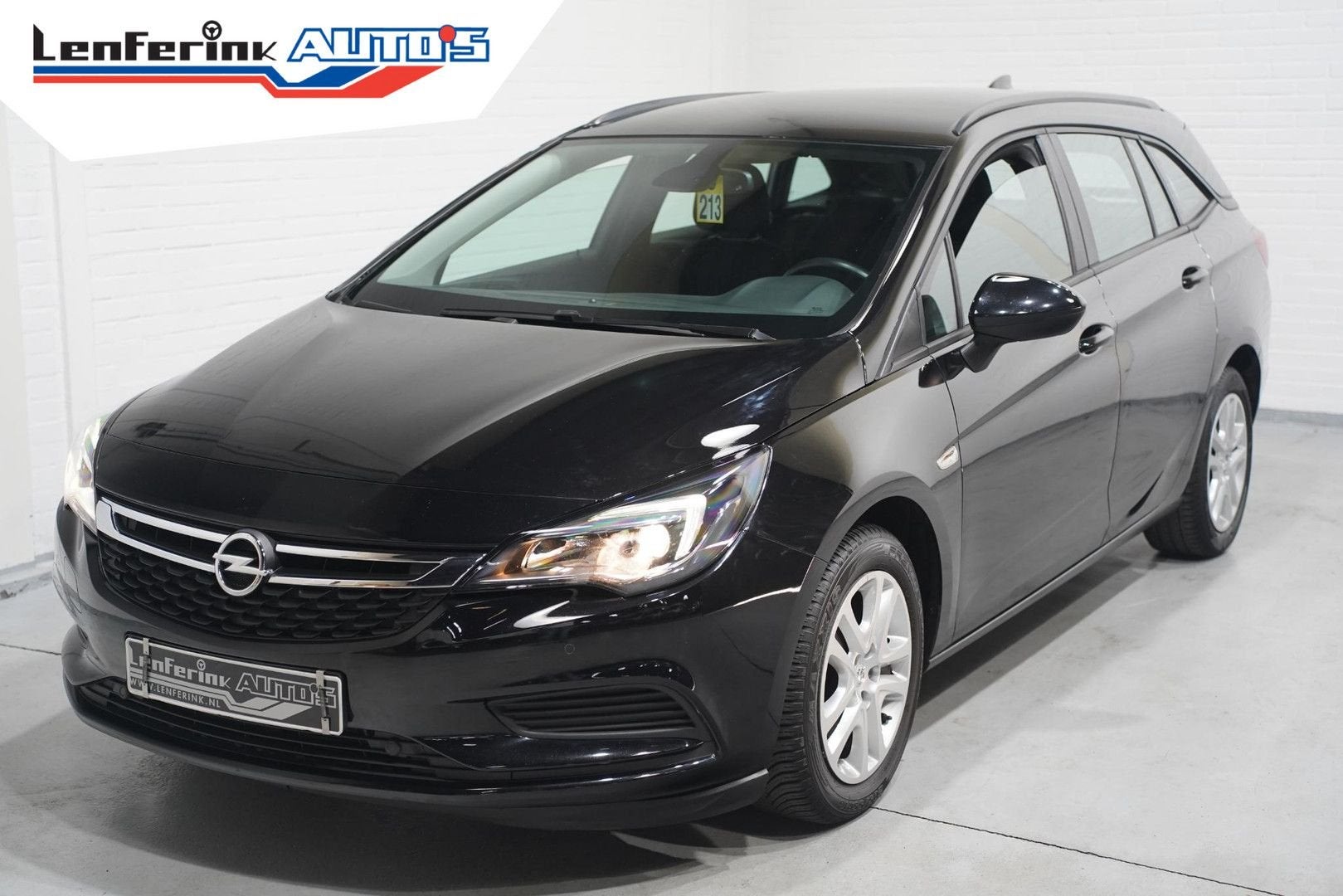 Opel Astra Sports Tourer 1.6 CDTI Online Edition Navi PDC v+, Autos, Achat, Entreprise, Boîte manuelle, Astra
