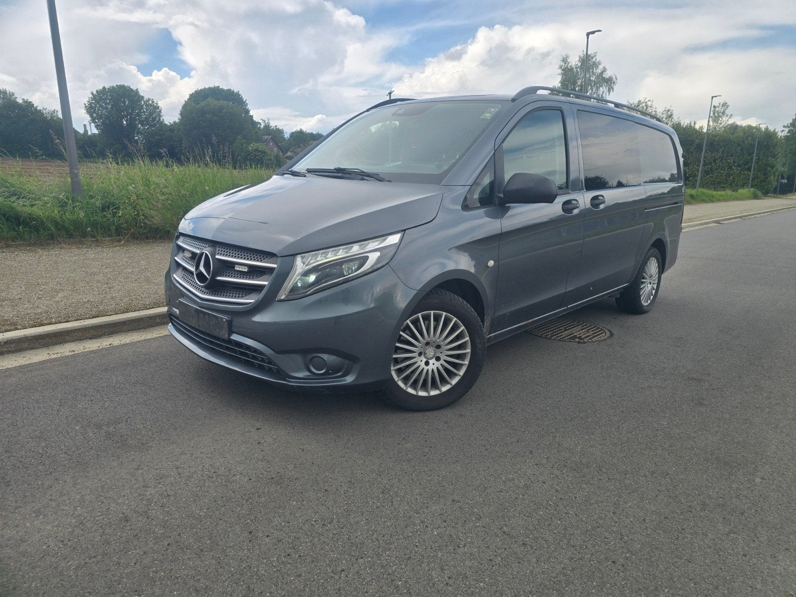 Mercedes Vito 119cdi 4 Matic double cabine, Autos, Cuir, Argent ou Gris, Achat, 6 portes