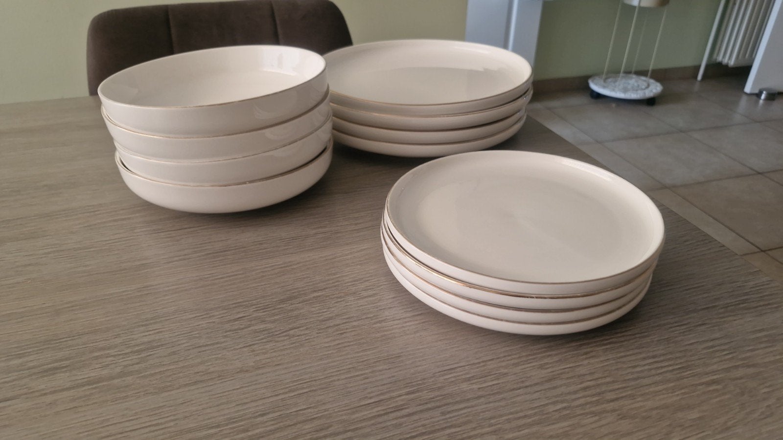 eetservies, Ophalen, Zo goed als nieuw