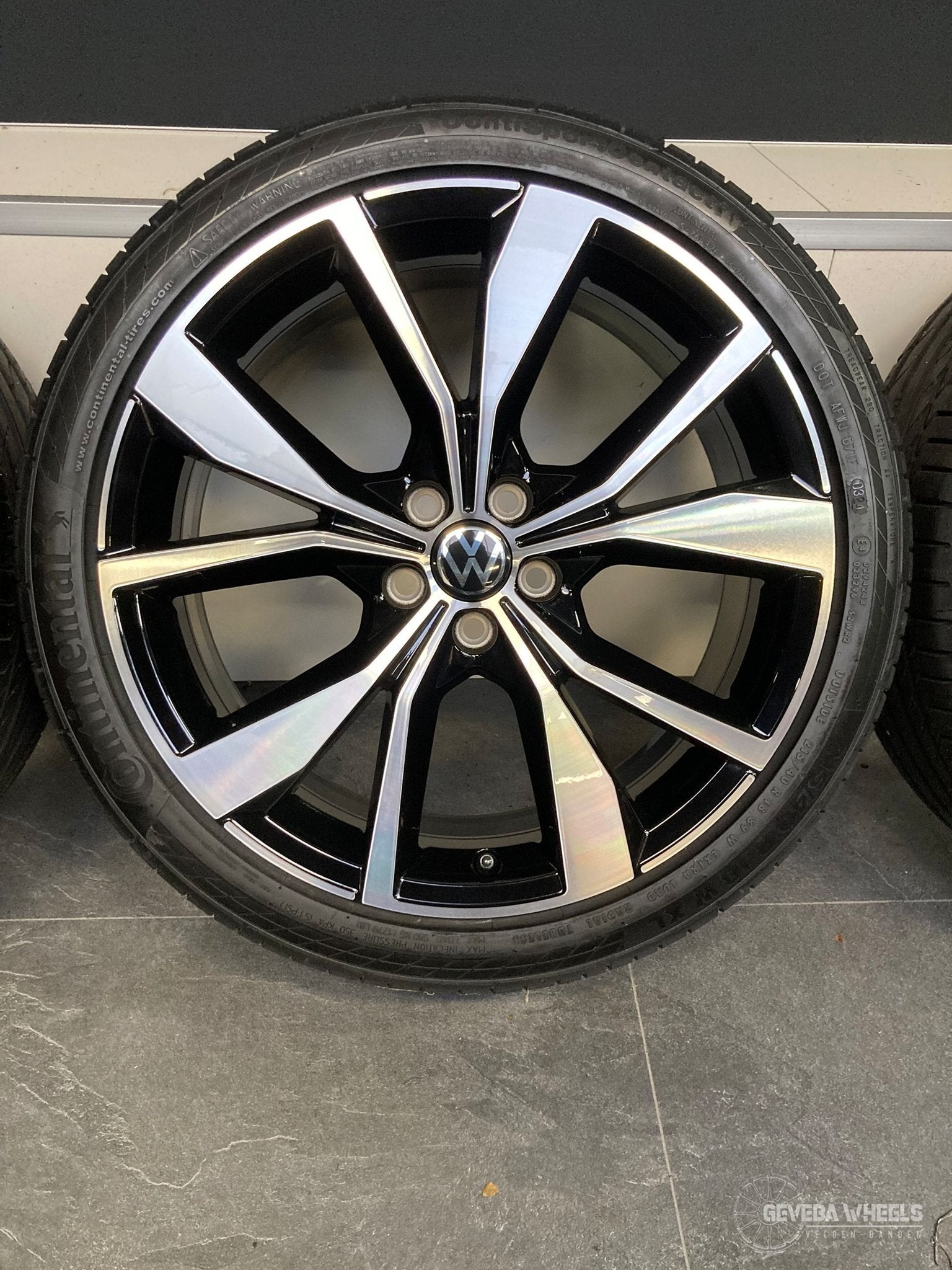 18” originele Volkswagen Polo 2G0 velgen + banden 5x100, 18 inch, -, -, Banden en Velgen