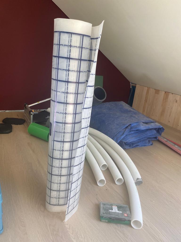 Dampscherm vloerverwarming, Doe-het-zelf en Bouw, Ophalen, Nieuw