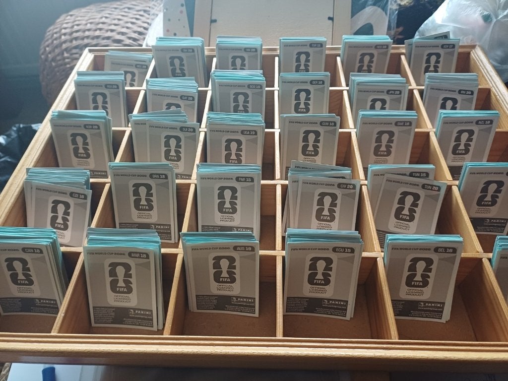 LES AUTOCOLLANTS WK26 SONT DISPONIBLES PLUSIEURS FOIS., Enlèvement ou Envoi