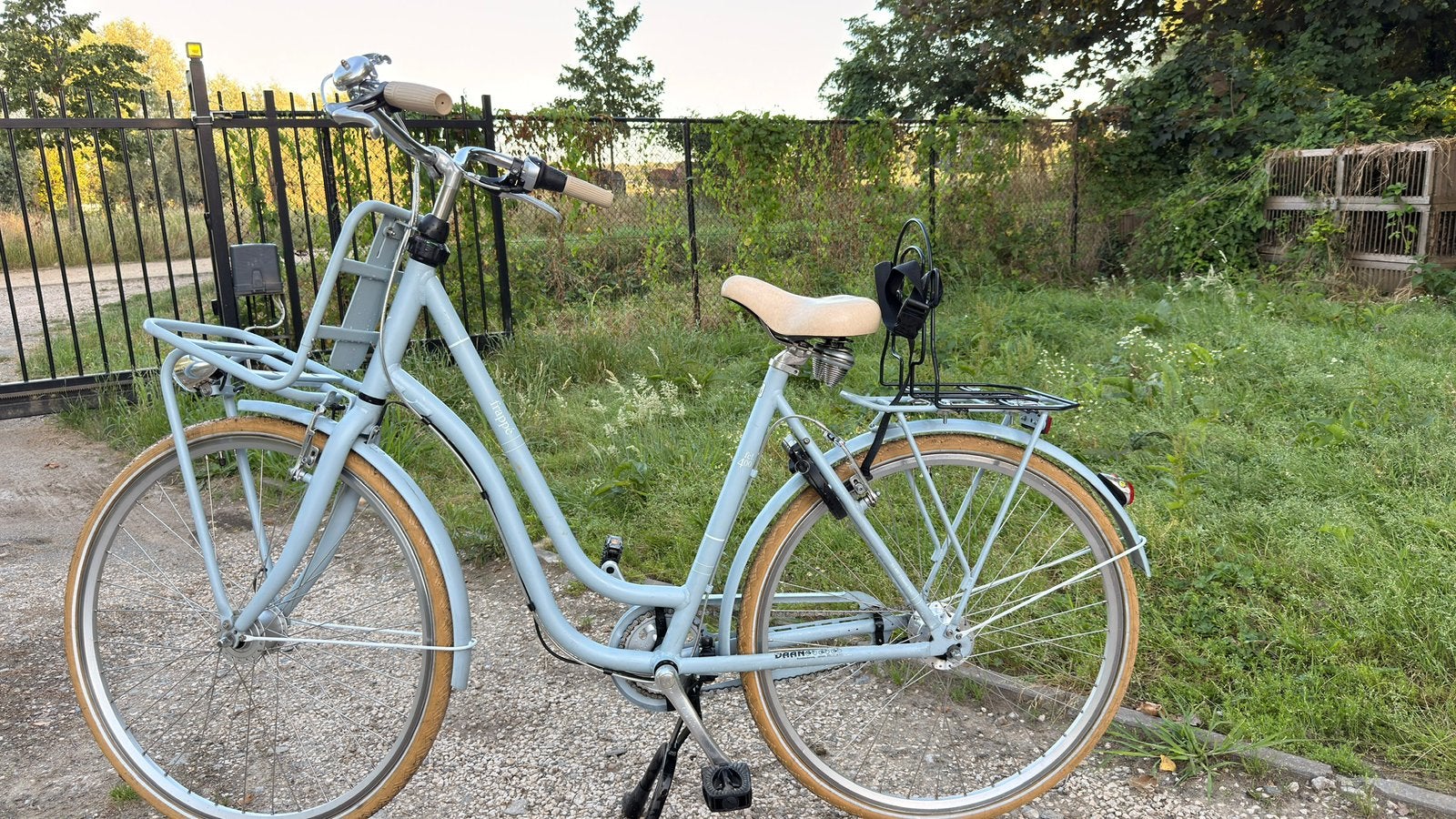 Te koop: Frappé FC1 400 stadsfiets – lichtblauw, Vélos & Vélomoteurs, Vélos | Femmes | Vélos pour femme, Comme neuf, Autres marques