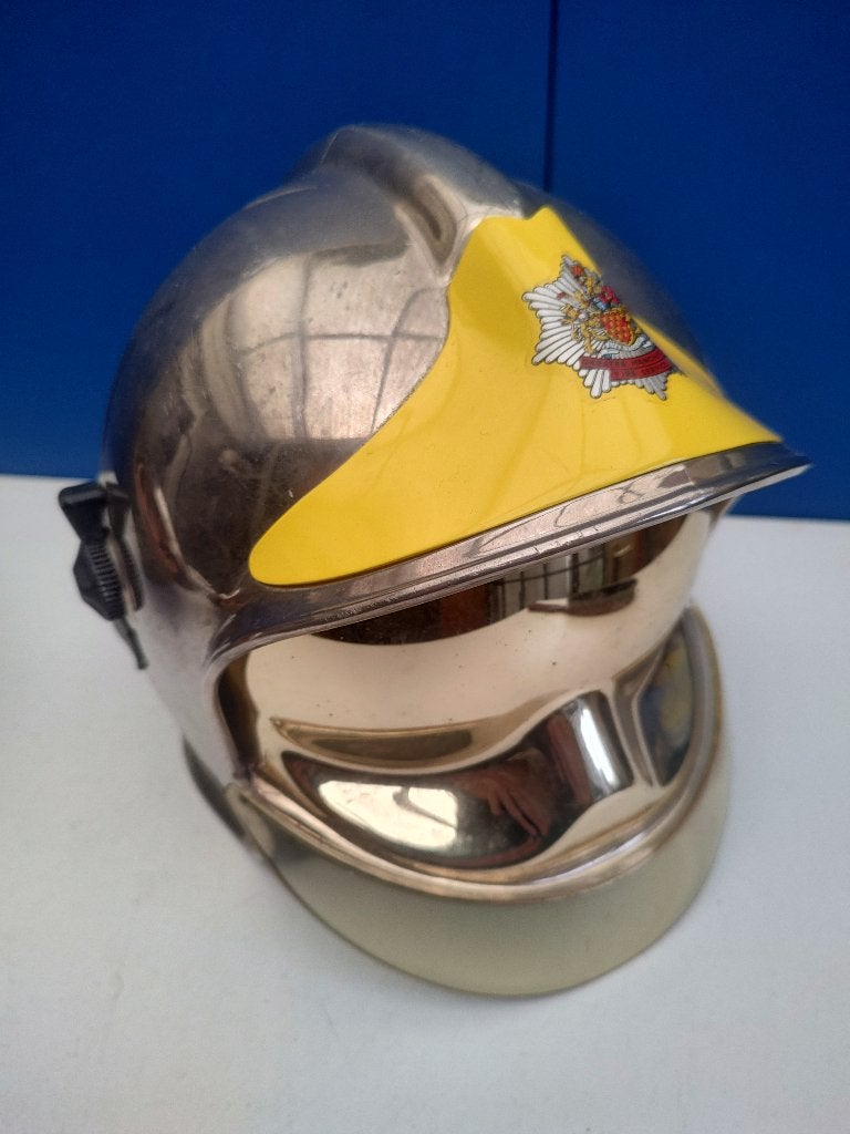 Britse helm Manchester , Gallet model, Verzenden