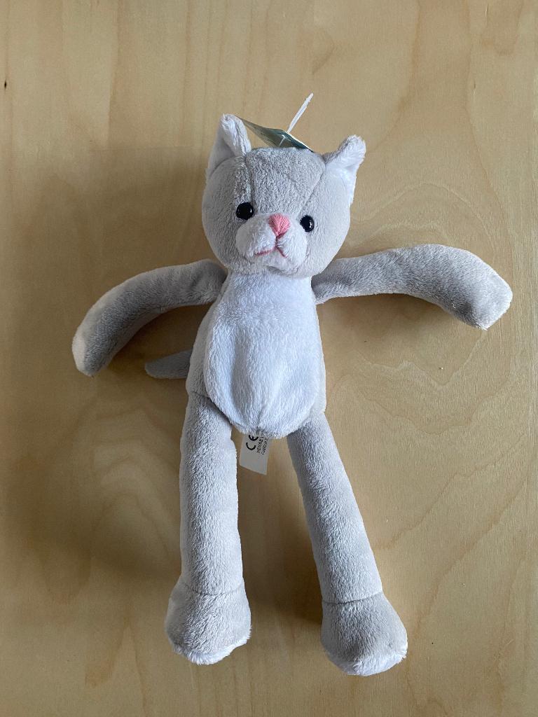 Pluche kat, met magneetjes, Kinderen en Baby's, Speelgoed | Knuffels en Pluche, Ophalen of Verzenden, Zo goed als nieuw, Kat