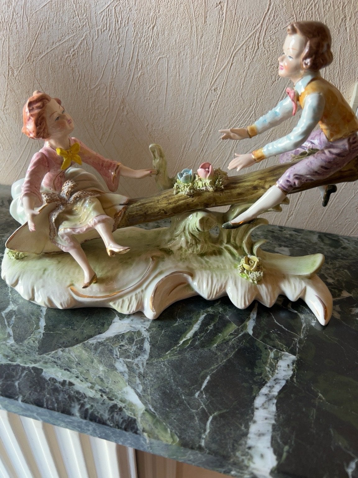 Figurine décorative en porcelaine, Enlèvement, Comme neuf