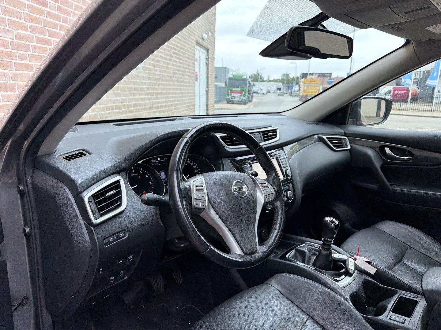Nissan X-Trail 1.6 DIG-T Tekna | € 6.950,- NETTO! | Pano | L, Argent ou Gris, Achat, Entreprise, 149 g/km
