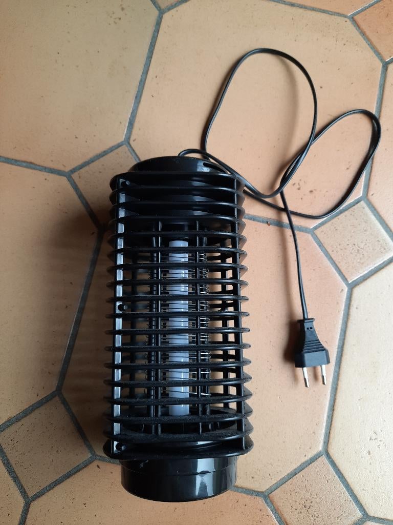 Lampen verdelgen muggen, Overige soorten