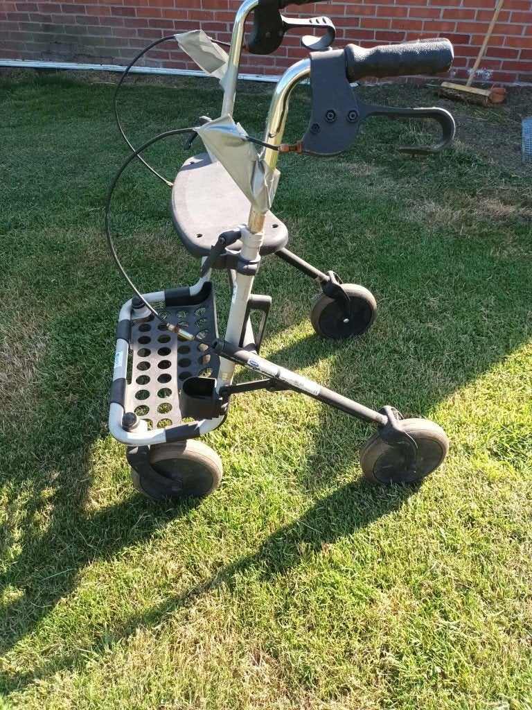 looprekje rollator, Diversen, Ophalen, Zo goed als nieuw