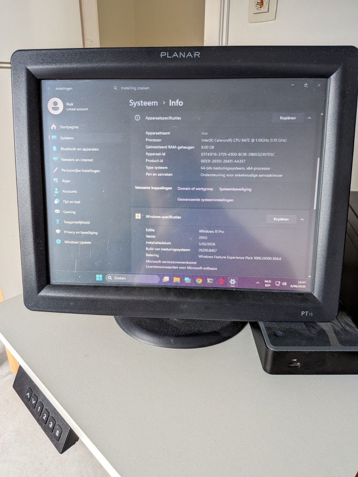 Touchscreen kassa monitor met windows 11, Ophalen
