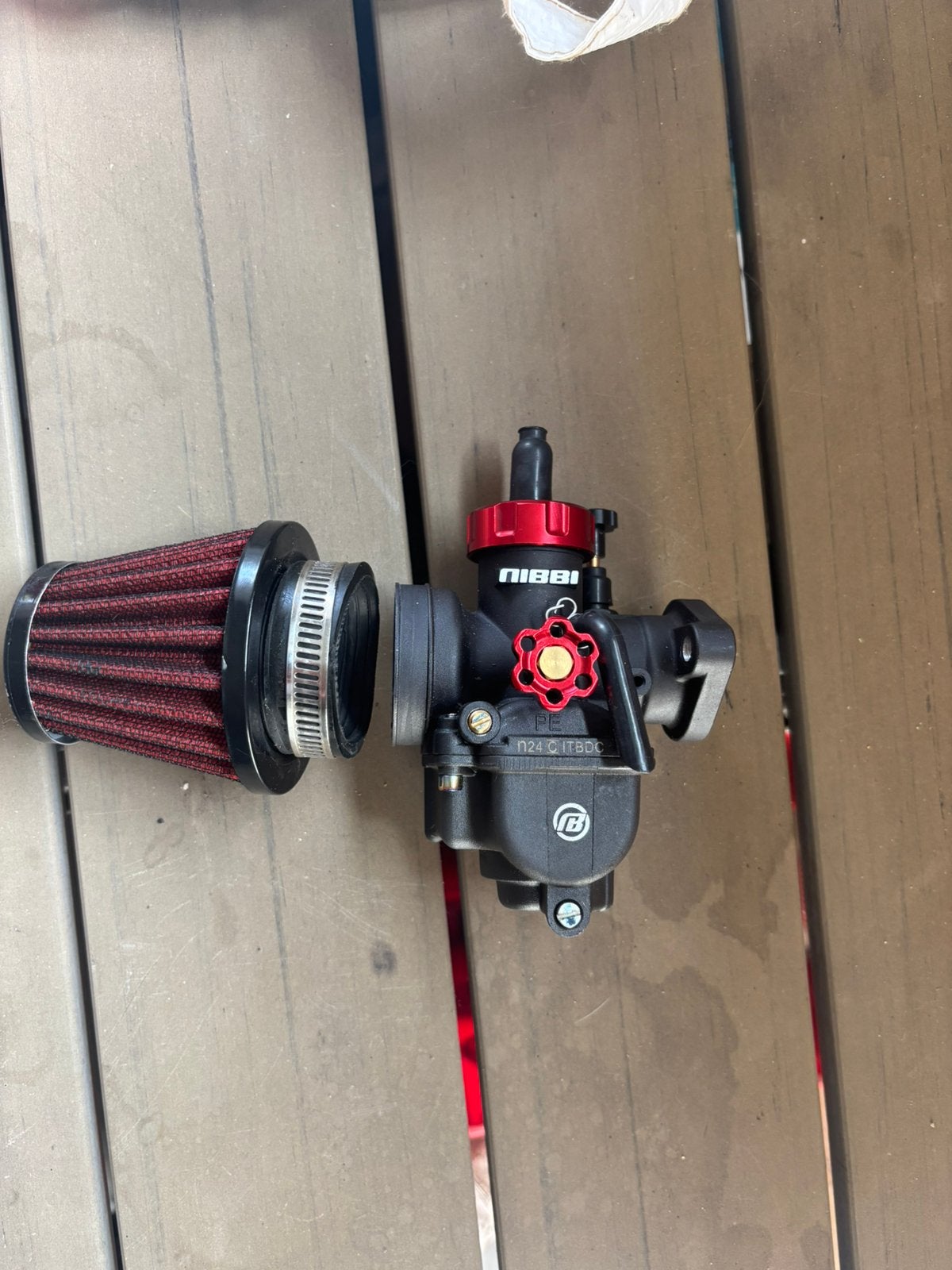 Nibbi 24mm racing carburateur met luchtfilter, Watersport en Boten, Ophalen, Zo goed als nieuw