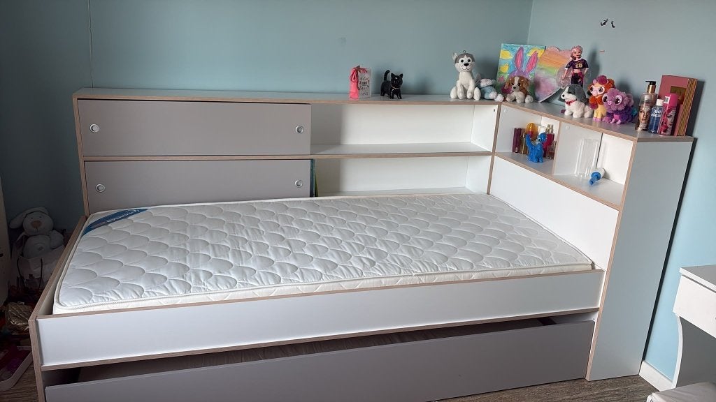 Meisjes slaapkamer compleet. Liefst dit weekend weg!, Enlèvement, Utilisé, Une personne, Witte mooie meidenkamer