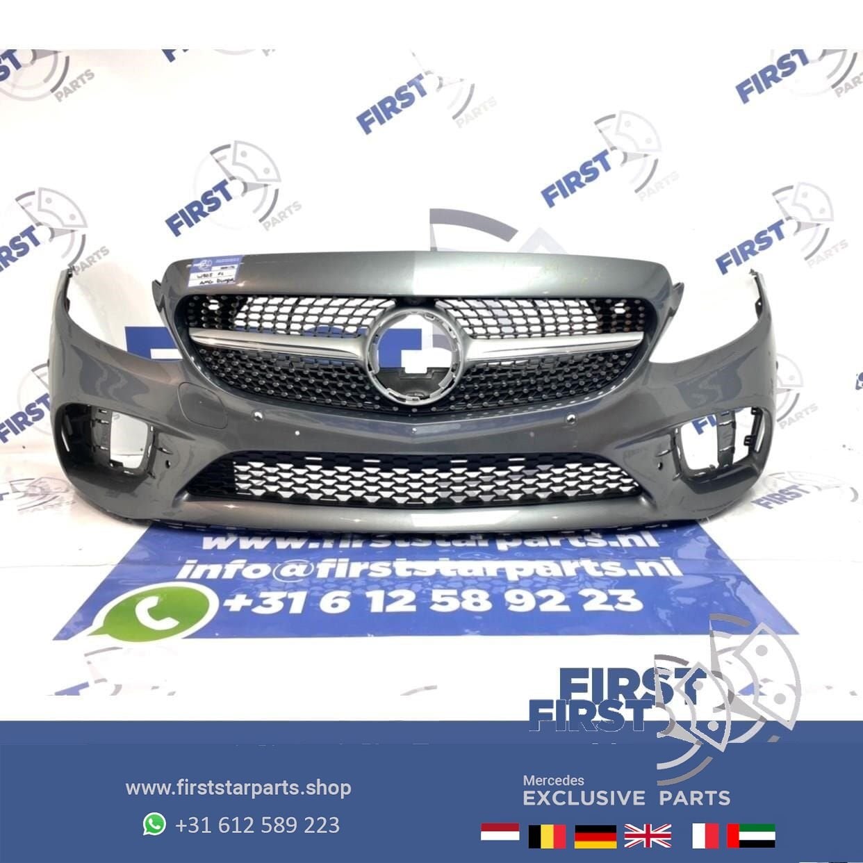 W205 Facelift AMG Voorbumper + diamond gril 2019 Mercedes C, Gebruikt, -, Voor, Ophalen of Verzenden