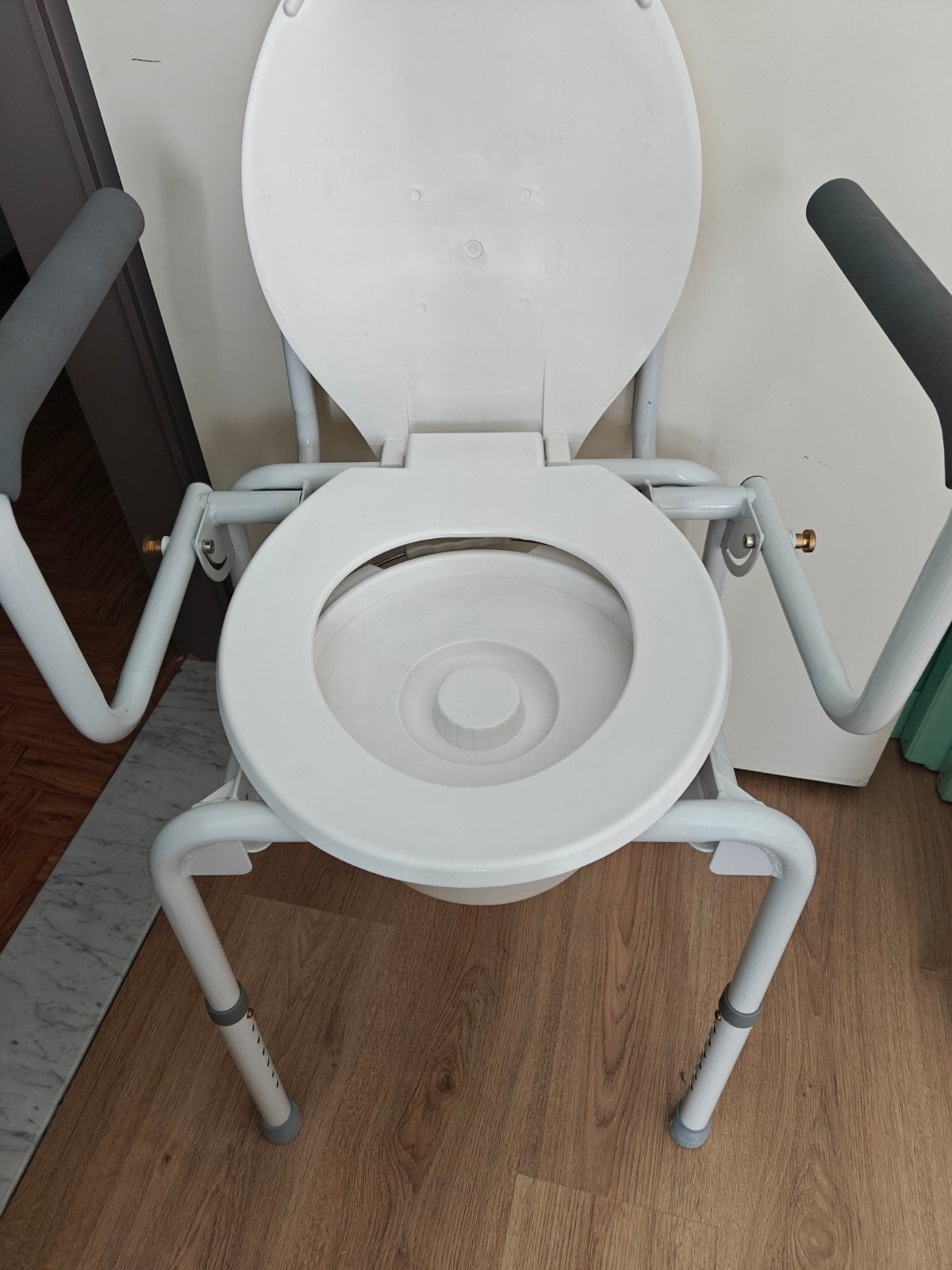 wc stoel, Diversen, Ophalen, Zo goed als nieuw