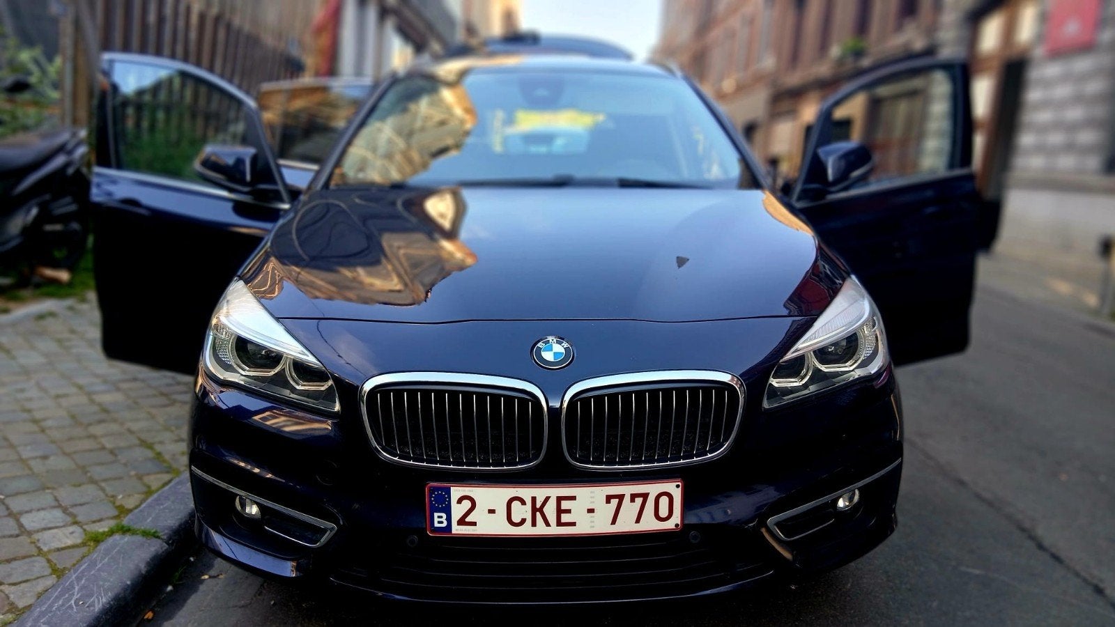 BMW 218d Gran Tourer

Euro 6b seulement 145.000 km, Auto's, Particulier, Te koop