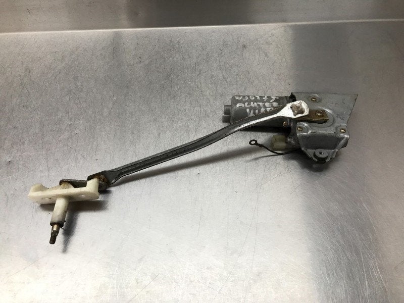 MOTEUR ESSUIE-GLACE ARRIÈRE Suzuki Swift (SF310 / 413), Utilisé, Suzuki