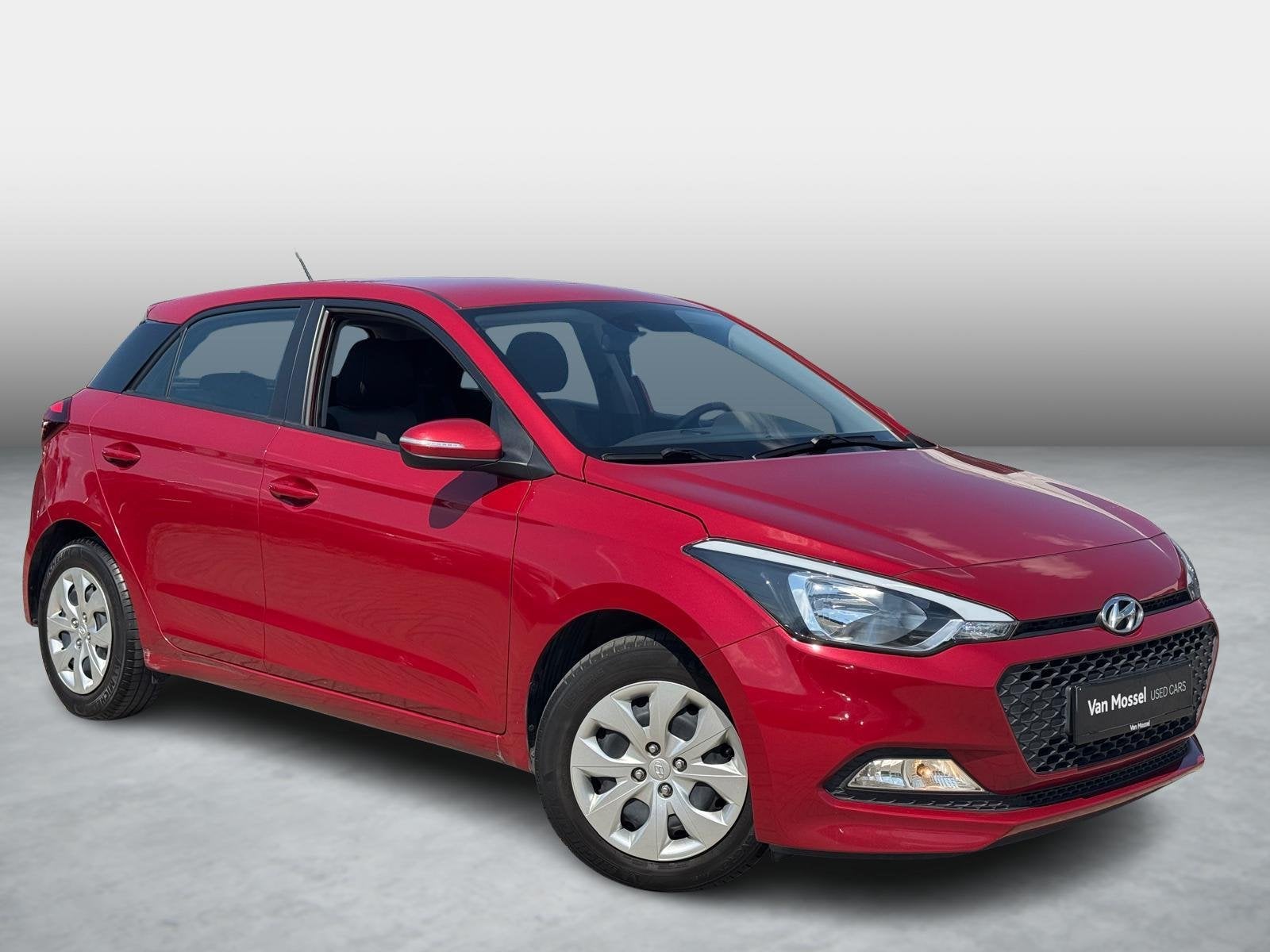 Hyundai i20 1.2 62kW Go!, Autos, Hyundai, Rouge, Euro 6, Entreprise, Boîte manuelle