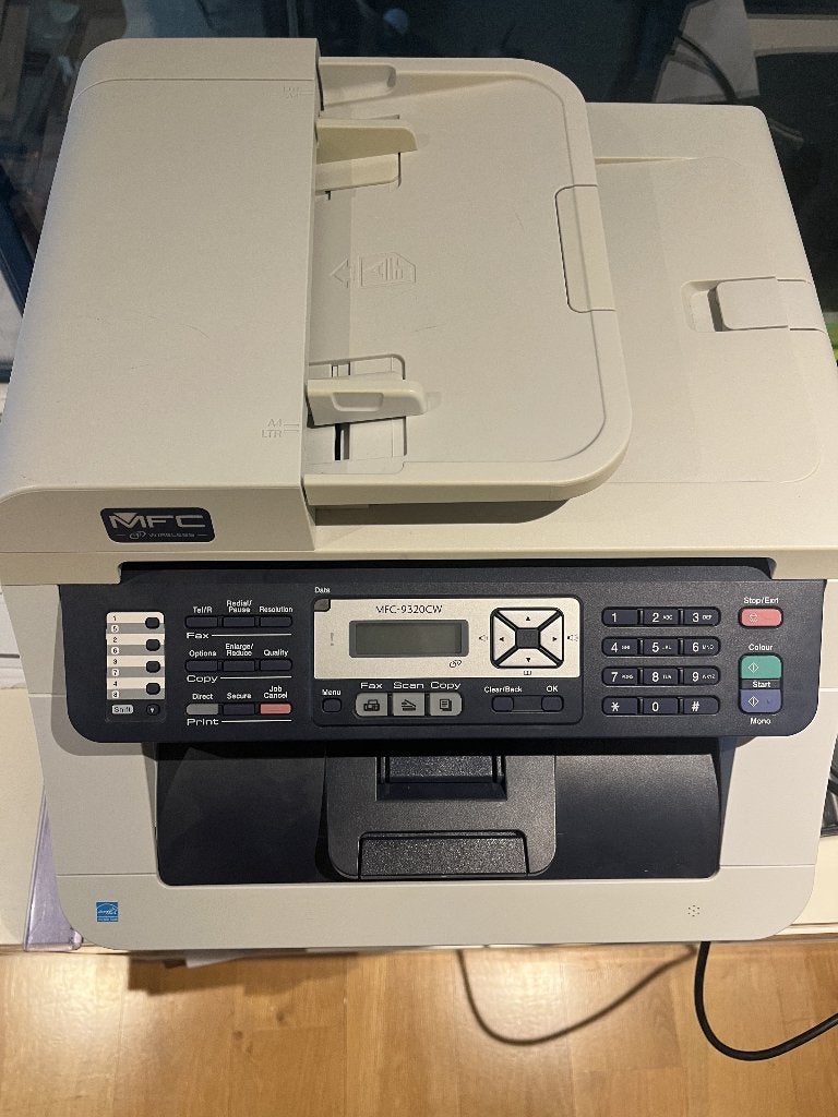 • Brother MFC-9120CN printer + 4 NIEUWE ORIGINELE toners, Computers en Software, Ophalen, Mailen, Printer, Nieuw