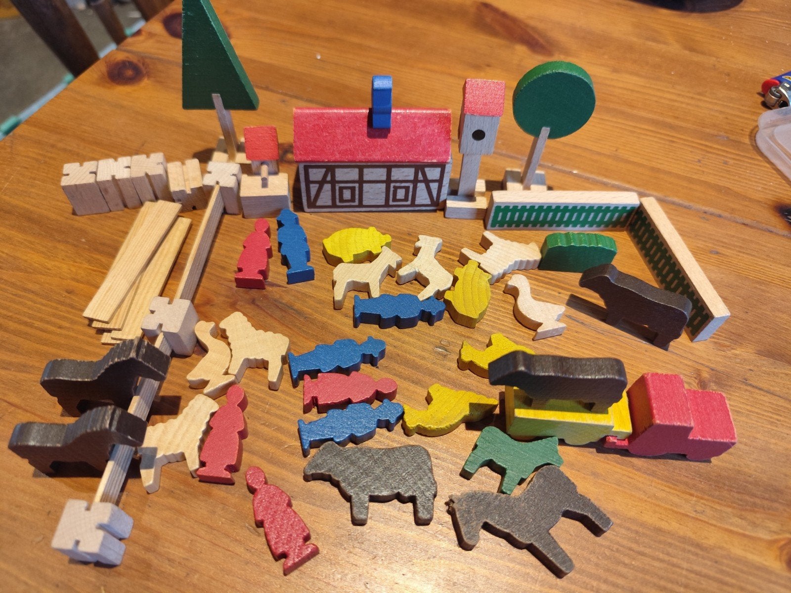 ferme miniature en bois+/- 50 pièces, Enfants & Bébés