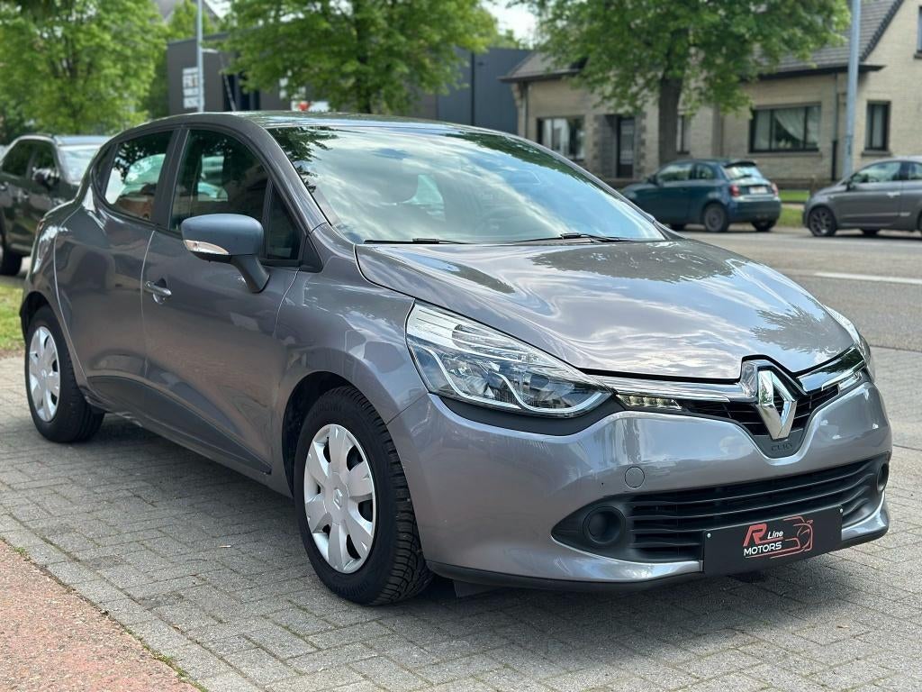Renault Clio 1.2 benzine - 32.772KM - Airco - Navigatie -, Auto's, Voorwielaandrijving, Stof, 4 cilinders, Bedrijf