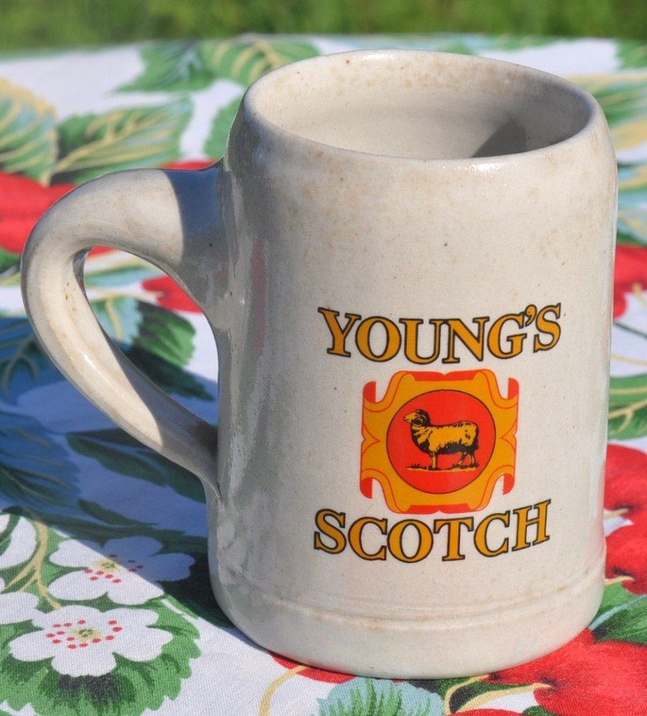 chope terre cuite young's scotch 25 cl, Collections, Enlèvement ou Envoi, Utilisé, Chope(s), Autres marques