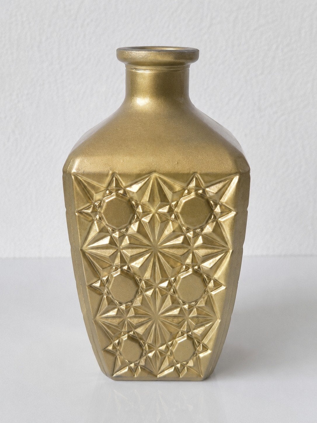 Vintage decoratieve glazen vaas – geometrisch reliëf – mat, Enlèvement ou Envoi, Doré, Verre