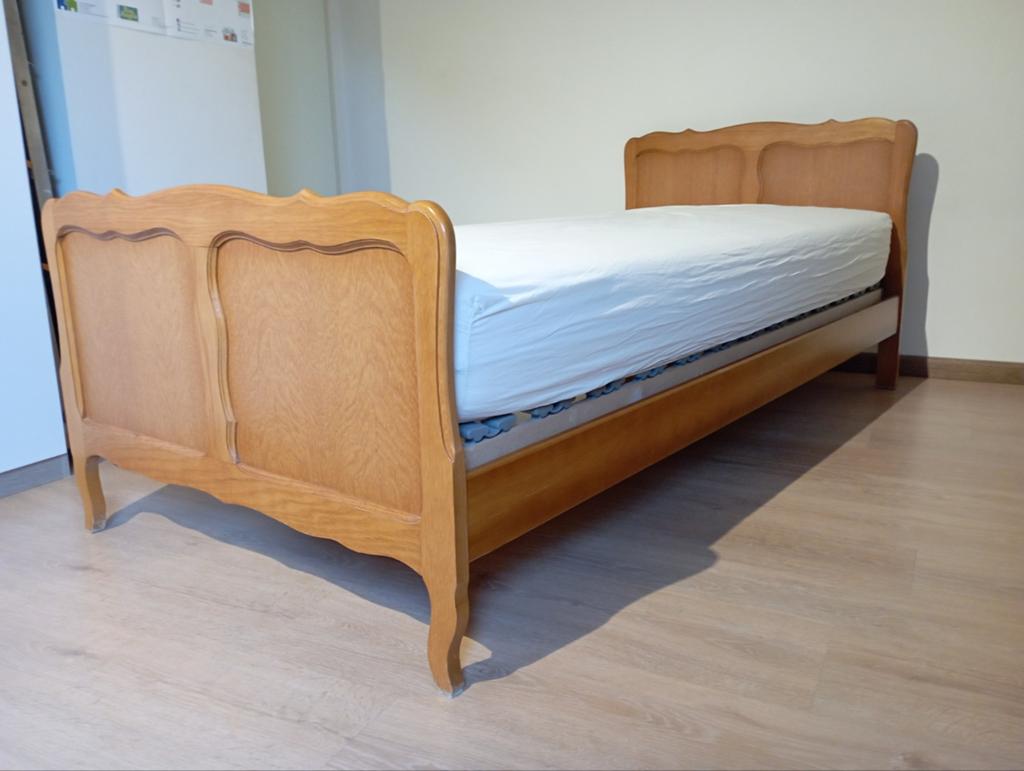 Lit simple en bois massif, Maison & Meubles, 90 cm, Une personne, Brun, Enlèvement