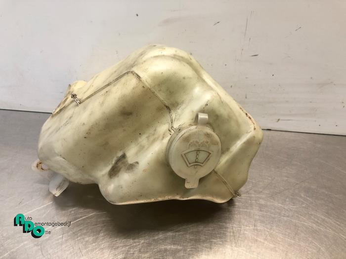 Réservoir lave-glace avant d'un Mazda MX-5 (MX-5 NB 98-), Autos : Pièces & Accessoires, Vitres & Accessoires, Mazda, Utilisé, 3 mois de garantie