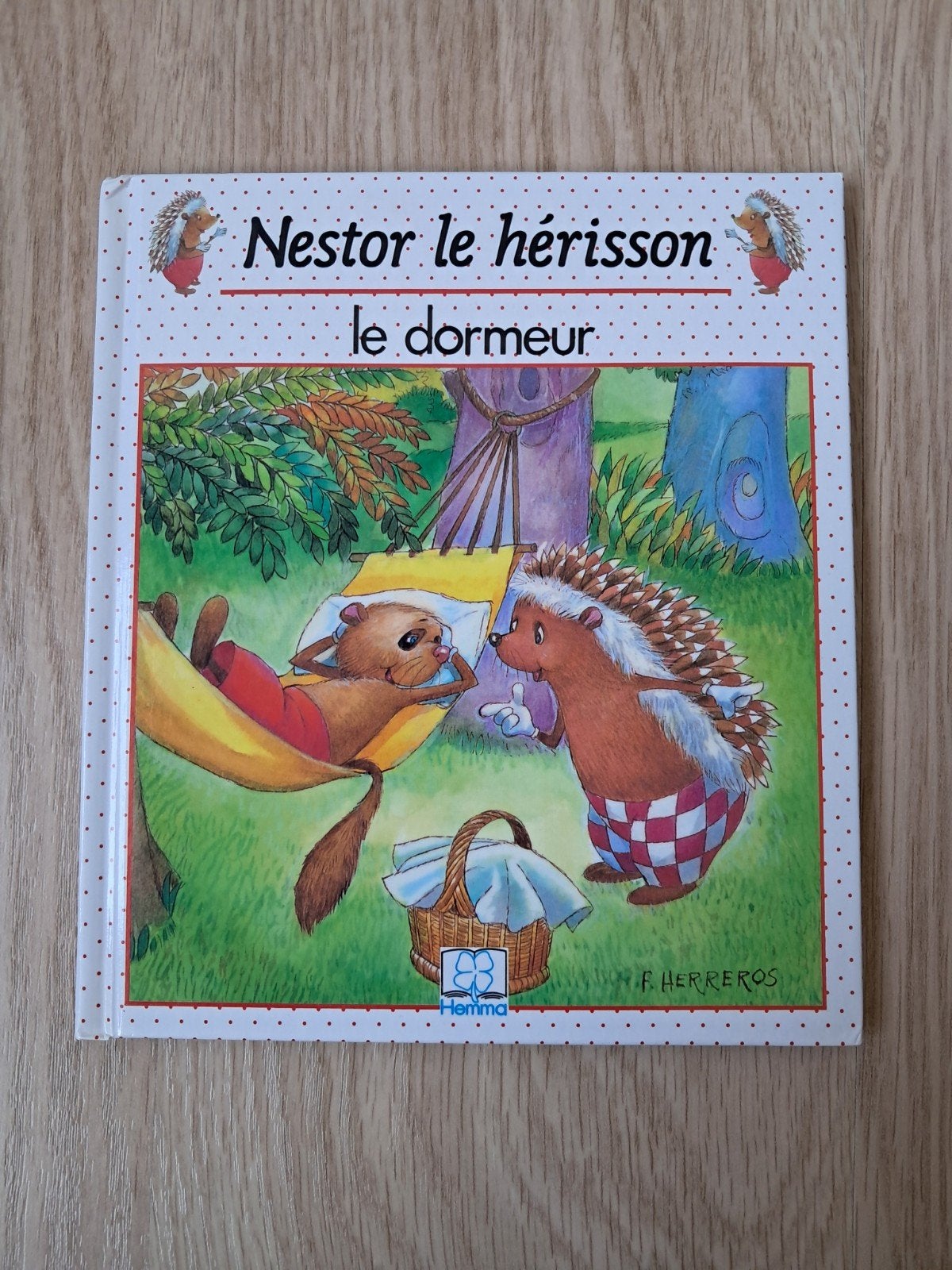 Livre illustré "Nestor le hérisson : le dormeur", Livres, Enlèvement ou Envoi, Utilisé