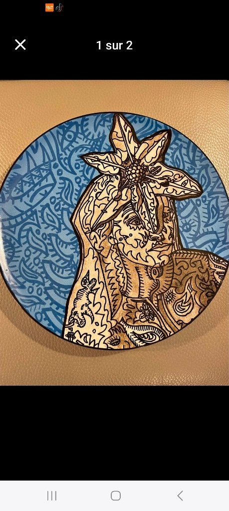 Assiette vintage Robert Combas, Antiquités & Art, Antiquités | Céramique & Poterie, Enlèvement ou Envoi