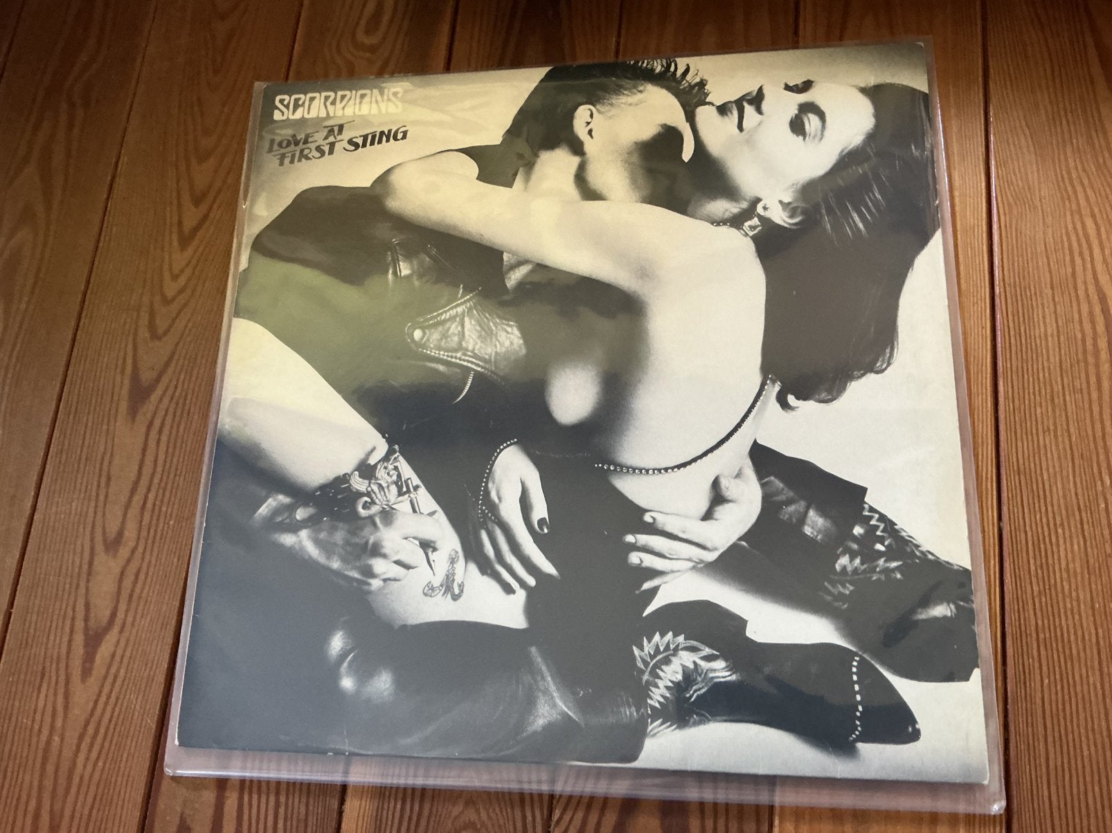 LP Scorpions - le coup de foudre, CD & DVD, Vinyles | Rock, Enlèvement ou Envoi, Comme neuf, LP