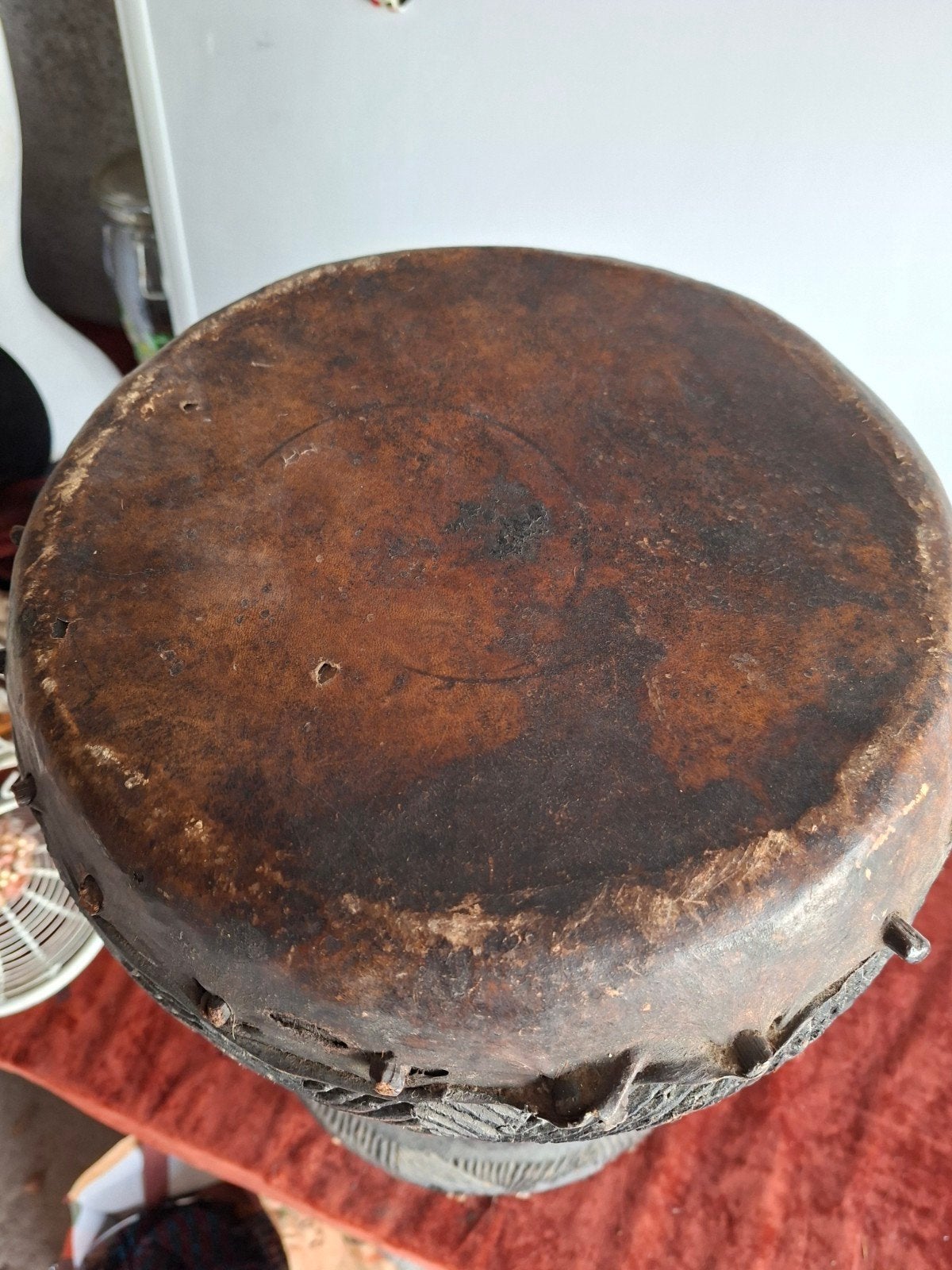 Congolese stamhoofd trommel met werk aan, Enlèvement, Tambour