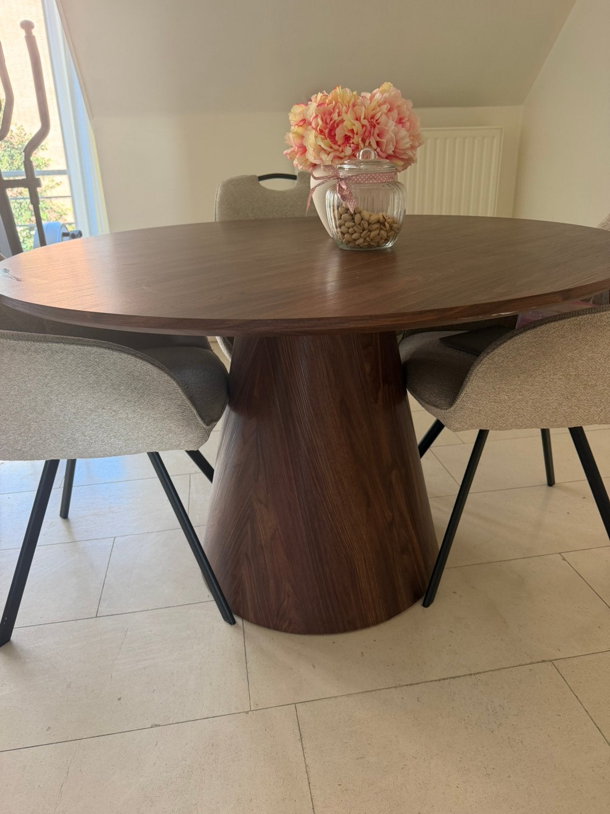 Ronde eettafel japandi stijl, Huis en Inrichting, Ophalen, Zo goed als nieuw, Vier personen, Rond