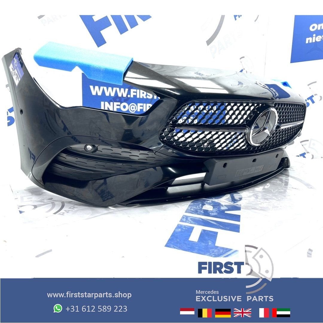 W118 CLA BUMPER FACELIFT A1188856303 AMG VOORBUMPER COMPLEET, Gebruikt, -, Voor, Ophalen of Verzenden