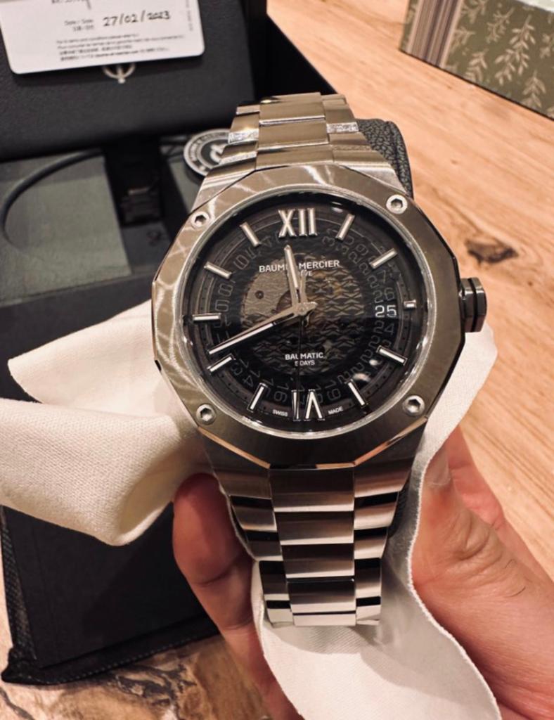 Baume et mercier riveira Baumatic horloge, Handtassen en Accessoires, Horloges | Heren, Gebruikt, Polshorloge, Zilver, Ophalen