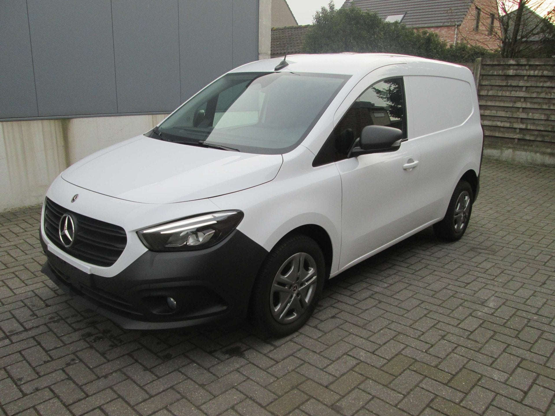 Mercedes-Benz Citan 113 PRO AUTOMATIC NAVI CAMERA CARPLAY, Auto's, Automaat, 4 deurs, Stof, Gebruikt