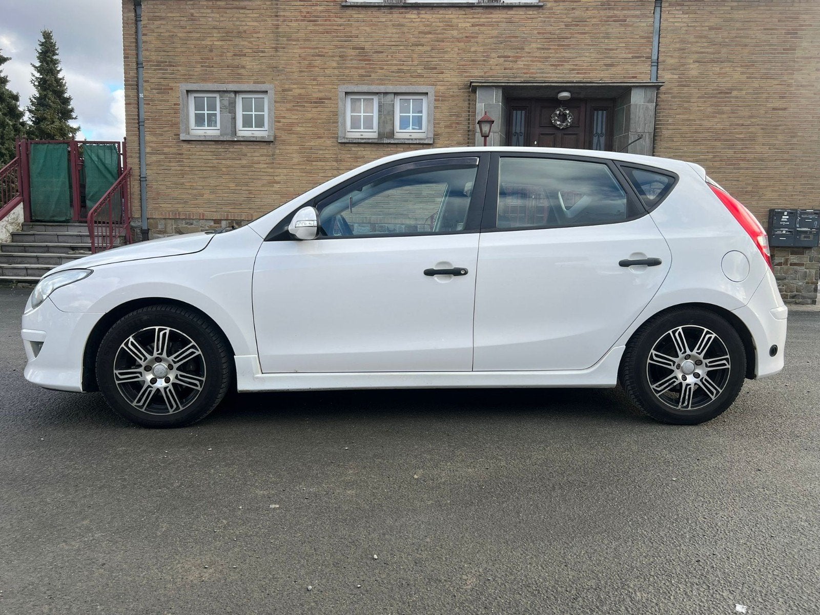 HYUNDAI I30 1.4I BRUIT MOTEUR EXPORT OU MARCHAND, Euro 5, Achat, Entreprise, Boîte manuelle