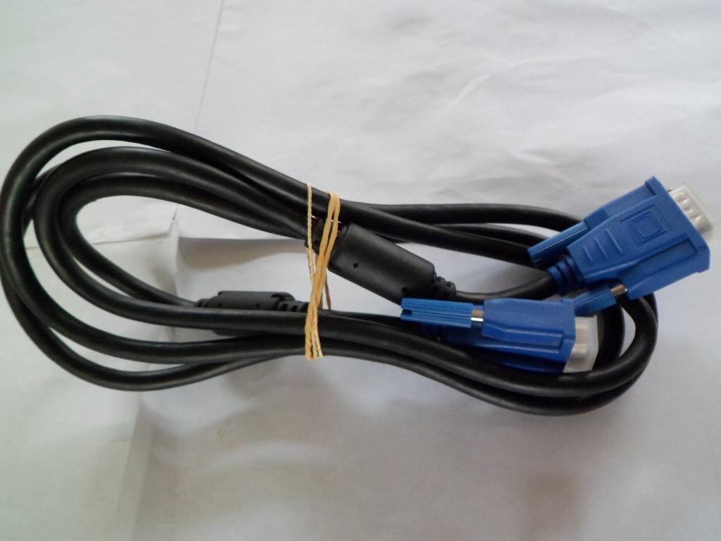 Câble VGA(mâle) vers VGA(mâle) noir de différentes longueurs, Enlèvement, Comme neuf