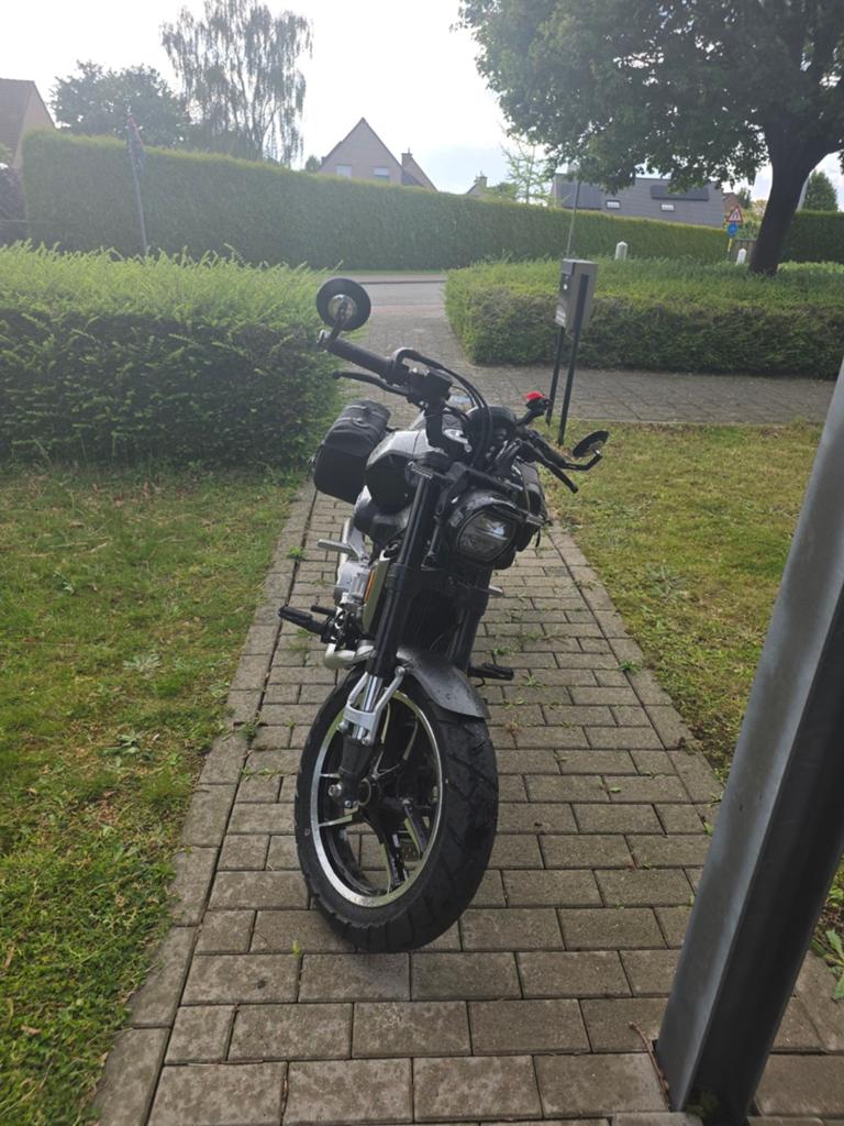 125cc met druppellader in en nieuwe zakken, Particulier, Nieuw